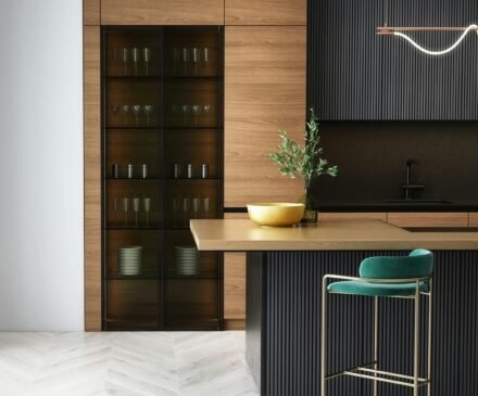 kam-idris-hYb7kbu4x7E-unsplash